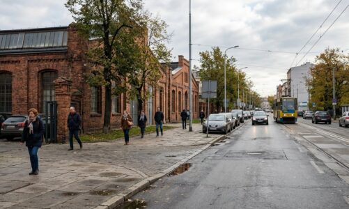 Koncert zespołu Kombii i zespołu Mazowsze we wrocławskim Centrum Historii Zajezdnia